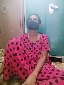 Snapshot of sweety_telugu_couple2027 chatting on February 11, 4:22 am sweety telugu couple2027 online show from February 11, 4:22 am