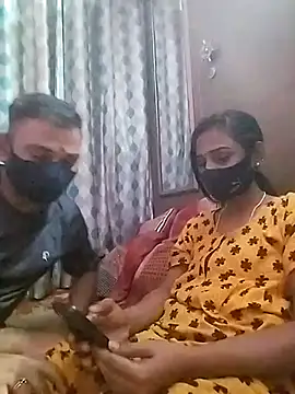 Snapshot of sweety_telugu_couple2027 chatting on February 13, 3:35 pm sweety telugu couple2027 online show from February 13, 3:35 pm