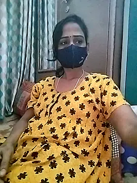 Snapshot of sweety_telugu_couple2027 chatting on February 20, 4:28 am sweety telugu couple2027 online show from February 20, 4:28 am