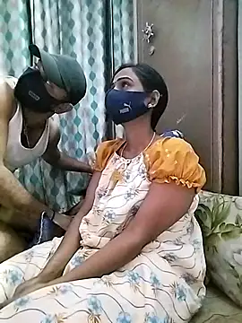 Snapshot of sweety_telugu_couple2027 chatting on February 24, 4:16 am sweety telugu couple2027 online show from February 24, 4:16 am