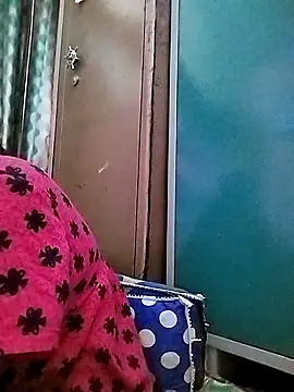 Snapshot of sweety_telugu_couple2027 chatting on February 25, 5:08 am sweety telugu couple2027 online show from February 25, 5:08 am