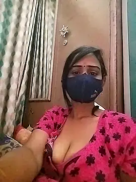 Snapshot of sweety_telugu_couple2027 chatting on February 28, 4:54 am sweety telugu couple2027 online show from February 28, 4:54 am