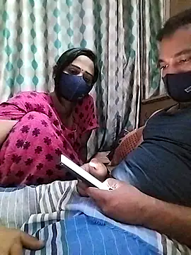 Snapshot of sweety_telugu_couple2027 chatting on March 7, 12:23 pm sweety telugu couple2027 online show from March 7, 12:23 pm