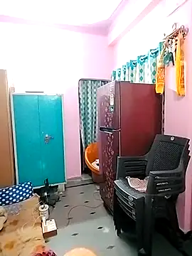 Snapshot of sweety_telugu_couple2027 chatting on March 9, 6:21 pm sweety telugu couple2027 online show from March 9, 6:21 pm