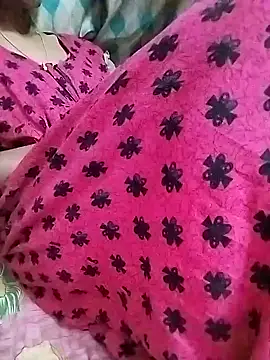 Snapshot of sweety_telugu_couple2027 chatting on March 15, 2:45 pm sweety telugu couple2027 online show from March 15, 2:45 pm