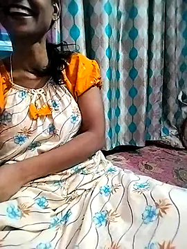 Snapshot of sweety_telugu_couple2027 chatting on March 20, 4:07 am sweety telugu couple2027 online show from March 20, 4:07 am