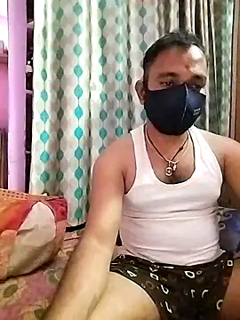 Snapshot of sweety_telugu_couple2027 chatting on March 21, 4:51 pm sweety telugu couple2027 online show from March 21, 4:51 pm