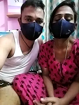 Snapshot of sweety_telugu_couple2027 chatting on March 22, 4:03 am sweety telugu couple2027 online show from March 22, 4:03 am