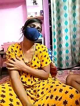 Snapshot of sweety_telugu_couple2027 chatting on March 23, 6:16 am sweety telugu couple2027 online show from March 23, 6:16 am