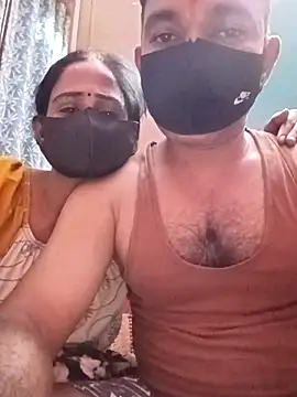 Snapshot of sweety_telugu_couple2027 chatting on October 30, 6:41 pm sweety telugu couple2027 online show from October 30, 6:41 pm