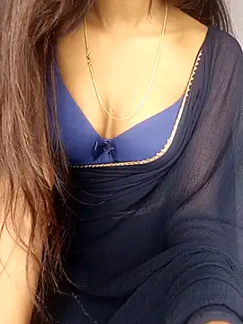 Snapshot of sexyriya_008 chatting on September 28, 8:36 pm sexyriya 008 online show from September 28, 8:36 pm