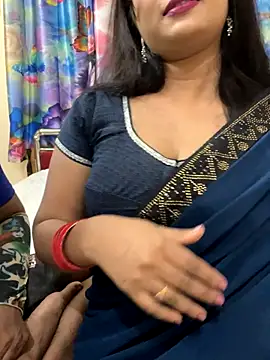 Snapshot of ascuple chatting on October 15, 5:46 pm ascuple online show from October 15, 5:46 pm