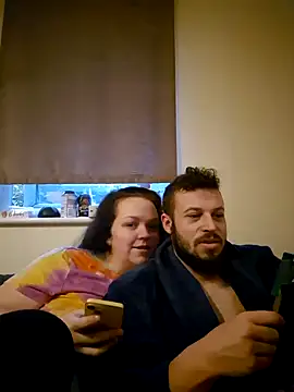 TwoDirtyFlames online show from January 15, 8:20 am