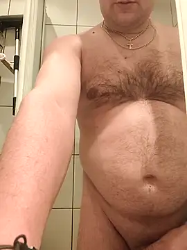 Snapshot of Alek7788 chatting on February 13, 7:10 pm Alek7788 online show from February 13, 7:10 pm