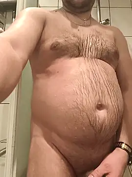 Snapshot of Alek7788 chatting on February 21, 8:21 pm Alek7788 online show from February 21, 8:21 pm