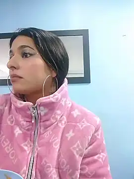 Noah Jhonson online show from March 18, 7:10 pm