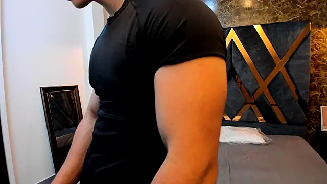 Flynn Riider online show from January 21, 11:24 am