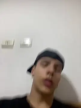 Flynn Riider online show from February 19, 8:52 pm