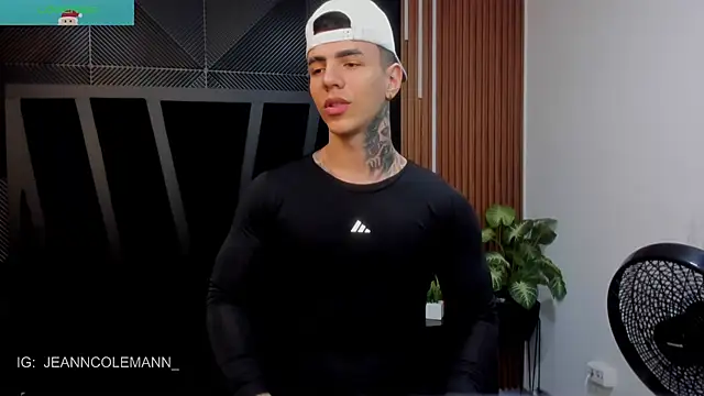 Flynn Riider online show from December 4, 3:21 pm