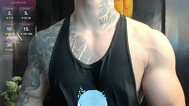 Flynn Riider online show from April 12, 4:34 pm