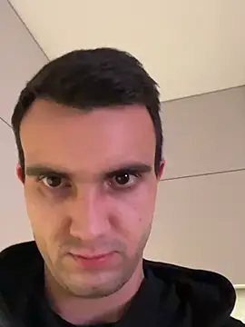 Snapshot of -yakimov- chatting on February 4, 1:22 am -yakimov- online show from February 4, 1:22 am