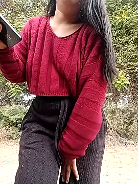 Danna-linyi online show from June 28, 1:39 pm