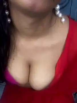 Snapshot of hinaa_khan chatting on February 12, 3:05 pm hinaa khan online show from February 12, 3:05 pm