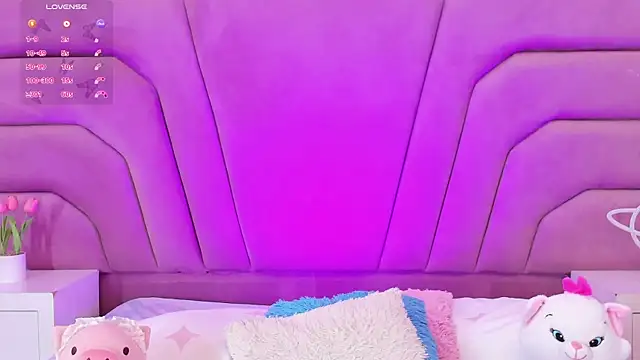 zoewillian online show from March 14, 2:10 am