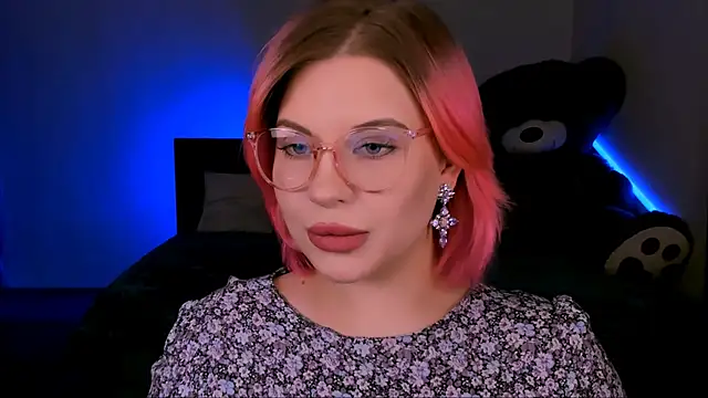 evaharve online show from March 4, 8:49 pm