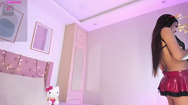 Snapshot of candy__monroe chatting on December 22, 4:26 pm candy monroe online show from December 22, 4:26 pm