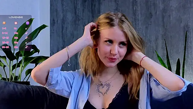 Snapshot of WiloneEsse chatting on January 31, 4:58 am WiloneEsse online show from January 31, 4:58 am