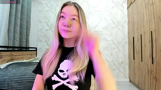 Babby Rabbit online show from April 11, 11:14 am