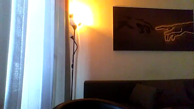 Snapshot of Avamereandmikel chatting on September 8, 5:01 pm Avamereandmikel online show from September 8, 5:01 pm