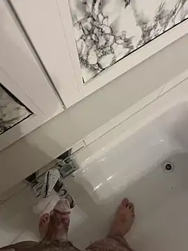 Snapshot of Loco42- chatting on March 21, 7:46 pm Loco42- online show from March 21, 7:46 pm