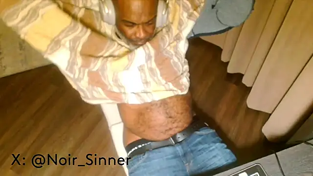 sinnernoir online show from February 20, 5:59 am