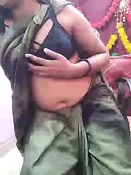 Snapshot of Cute-Anamika50 chatting on December 24, 4:55 am Cute-Anamika50 online show from December 24, 4:55 am