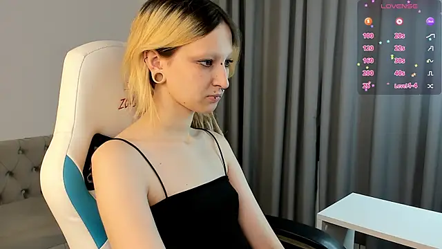 Lexy-Woorhez online show from October 23, 11:20 am