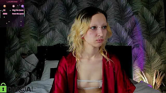 Lexy-Woorhez online show from December 22, 11:29 am