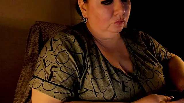 Snapshot of SexxyDreams1 chatting on December 24, 9:22 pm SexxyDreams1 online show from December 24, 9:22 pm