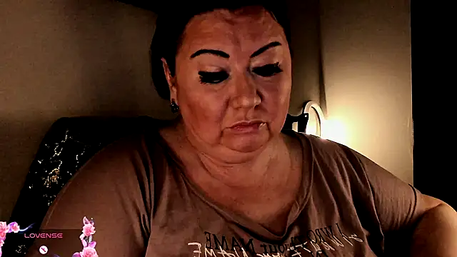 Snapshot of SexxyDreams1 chatting on September 15, 6:13 am SexxyDreams1 online show from September 15, 6:13 am