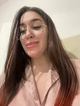 Snapshot of VikiDemi chatting on March 13, 11:41 am VikiDemi online show from March 13, 11:41 am