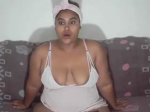 XIndian Butterfly4uX online show from February 27, 8:09 pm