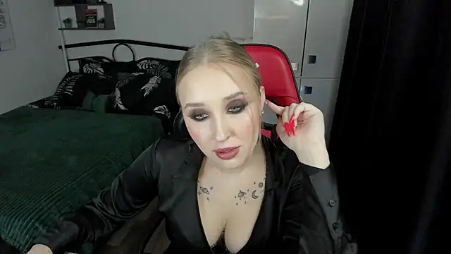 LinaTruly online show from September 12, 9:37 pm