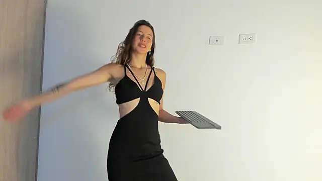 jolie lov online show from September 15, 1:22 pm