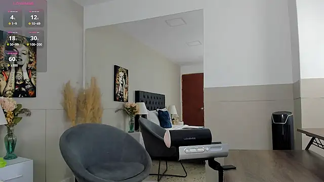 Robin Rief online show from January 15, 4:36 am