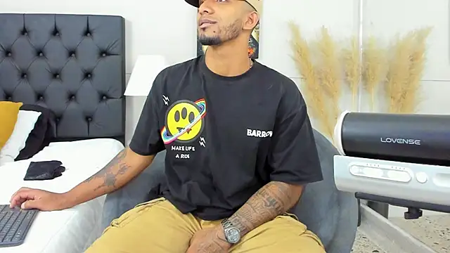 Robin Rief online show from February 24, 6:49 am