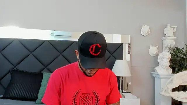 Robin Rief online show from November 27, 3:41 am