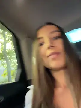 Snapshot of VelvetVixenI chatting on July 4, 4:02 pm VelvetVixenI online show from July 4, 4:02 pm