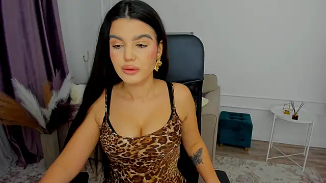 AlluringAriel online show from February 6, 3:27 am