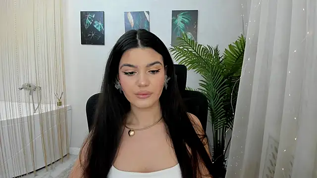 AlluringAriel online show from February 23, 7:28 pm